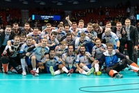Česká florbalová reprezentace slaví zisk bronzu na světovém šampionátu ve Švédsku.