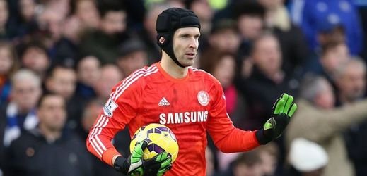 Petr Čech vychytal už 225. nulu v dresu Chelsea.