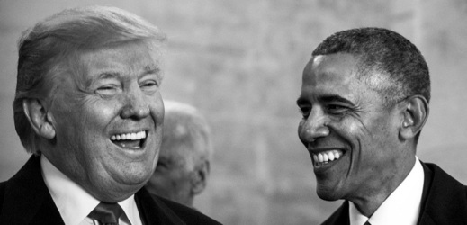Donald Trump (vlevo) s Barackem Obamou. 