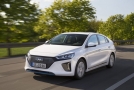 Třetím z modelů Ioniq je Plug-in Hybrid, který přijde brzy do prodeje.