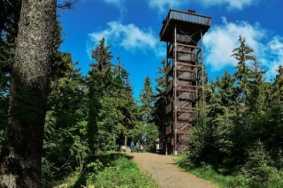 Rozhlednu každoročně navštíví tisíce turistů.