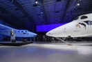 Richard Branson představuje Virgin Galactic Spaceship 2. 