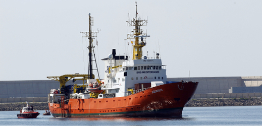 Loď Aquarius francouzské neziskové organizace SOS Méditerranée.