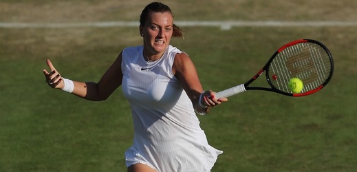 Petra Kvitová se po uzdravení ruky představila na Wimbledonu už loni.