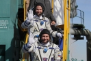 Ruský kosmonaut Alexej Ovčinin (dole) a americký astronaut Nick Hague.