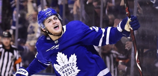 William Nylander bude hrát za Toronto dalších šest let. 