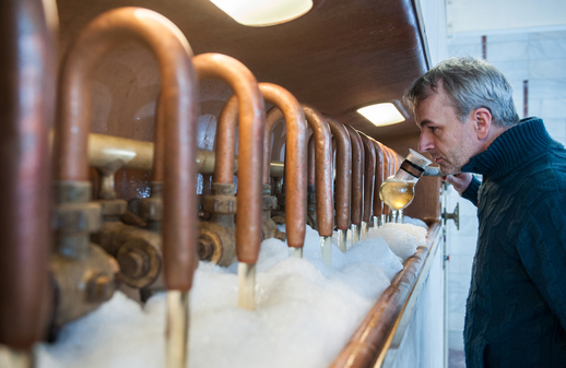 Ve východních zemích je o plechovkové pivo větší zájem než o lahvové.