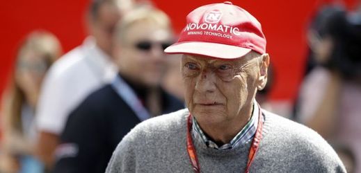 Niki Lauda bude trávit Vánoce v domácím prostředí, nikoliv v nemocnici.