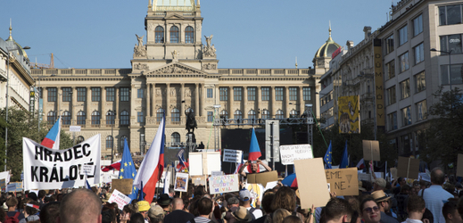 Demonstrace na Václavském náměstí.