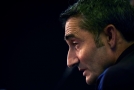 Trenér Barcelony Ernesto Valverde. 