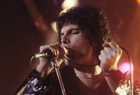 Frontman kapely Queen Freddie Mercury.