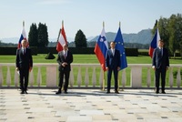 Ministr zahraničí Tomáš Petříček s kolegy ze Slovinska, Slovenska a Rakouska. 