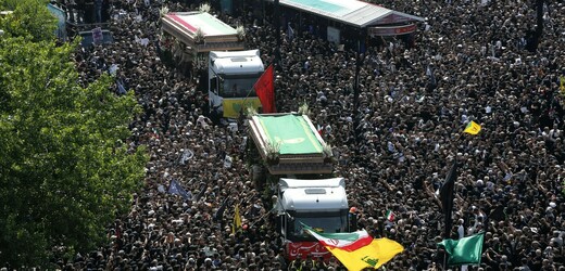 Íránci se loučí s prezidentem Raísím, obřad zahájil duchovní vůdce Chameneí