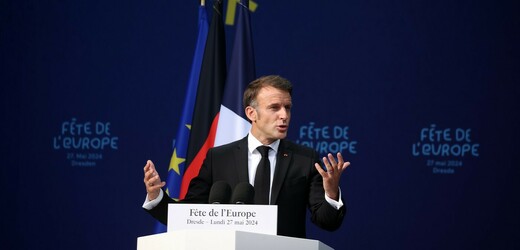 Evropa se musí umět sama bránit, prohlásil francouzský prezident Macron