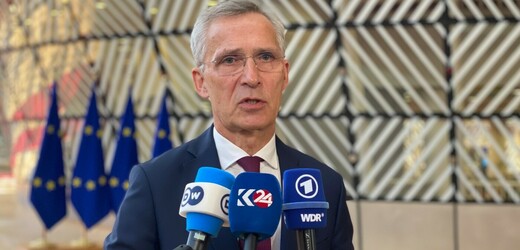 Stoltenberg: Použití zbraní na území Ruska by nezatáhlo NATO do války