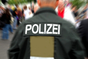 Německá policie v pátek večer zastřelila muže, který nožem zranil tři lidi a jednoho pravděpodobně usmrtil 