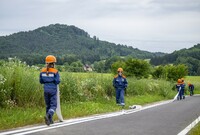 Malí hasiči z Česka, Německa a Polska vytvořili rekord v dálkovém vedení vody