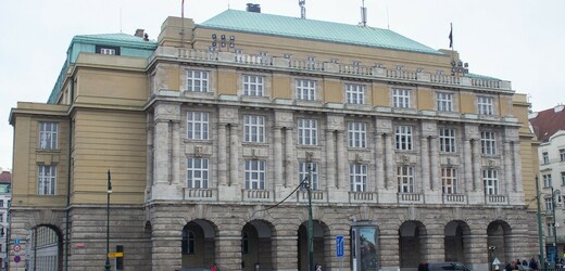 Zástupci Univerzity Karlovy dnes zhodnotí uplynulých šest měsíců od tragické střelby na filozofické fakultě