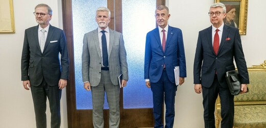 Pavel, Fiala a ANO se shodli na podpoře Ukrajiny, Babiš zdůraznil jednání o míru