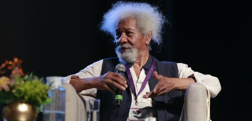 Soyinka: první a dlouho jediný africký nositel Nobelovy ceny za literaturu