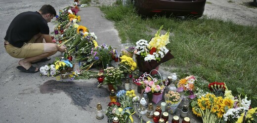 Při ruských úderech zahynuli na Ukrajině tři civilisté, uvádí úřady