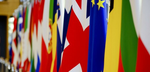 Ministři zahraničí členských zemí EU budou dnes v Bruselu řešit situaci na Ukrajině i Orbánovy cesty