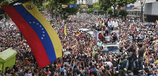 Venezuelská opozice tvrdí, že může doložit své nezvratné vítězství v nedělních prezidentských volbách