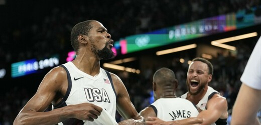 Američtí basketbalisté postoupili po obratu do finále OH, narazí na Francii