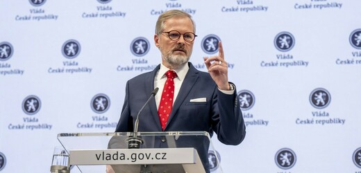 Fiala navrhne prezidentovi odvolání Bartoše z funkce ministra pro místní rozvoj