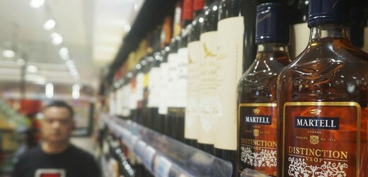 Čína uvalí clo až 39 procent na brandy z EU, Brusel se chce bránit u WTO