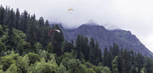 Při paraglidingu na severu Indie zemřela ve středu třiačtyřicetiletá Češka