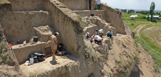 Plzeňští archeologové odhalili v Kyrgyzstánu pozůstatky sídel na Hedvábné stezce