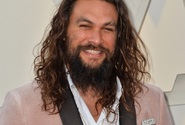 Jason Momoa se těší na Vánoce. Bez čeho se neobejde? 