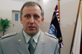 Velitel Vojenské policie Vladimír Ložek odmítl tvrzení MF Dnes.