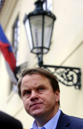 Martin Bursík po jednání s premiérem Fischerem.