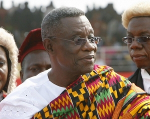 Prezident Ghany John Atta Mills.