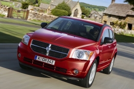 Modernizovaný Dodge Caliber se představí na autosalonu ve Frankfurtu.