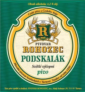 Desítkou roku je světlé výčepní pivo Podskalák z Pivovaru Rohozec.