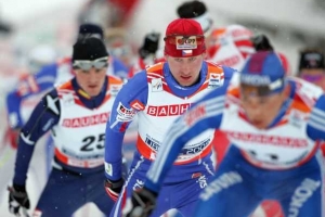 Běžec na lyžích Lukáš Bauer ve skiatlonu na medaili nedosáhl.
