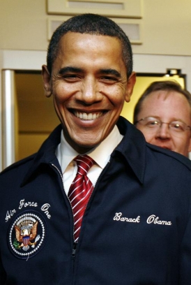 Obama v Air Force One.