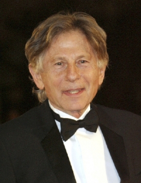 Režisér Polanski má francouzské občanství a nemůže být vydán do USA.