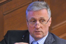 Premiér Mirek Topolánek si liberecký šampionát pochvaluje.