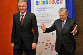 S Jean-Claudem Trichetem mluvil Topolánek o nepředvídatelnosti krize.